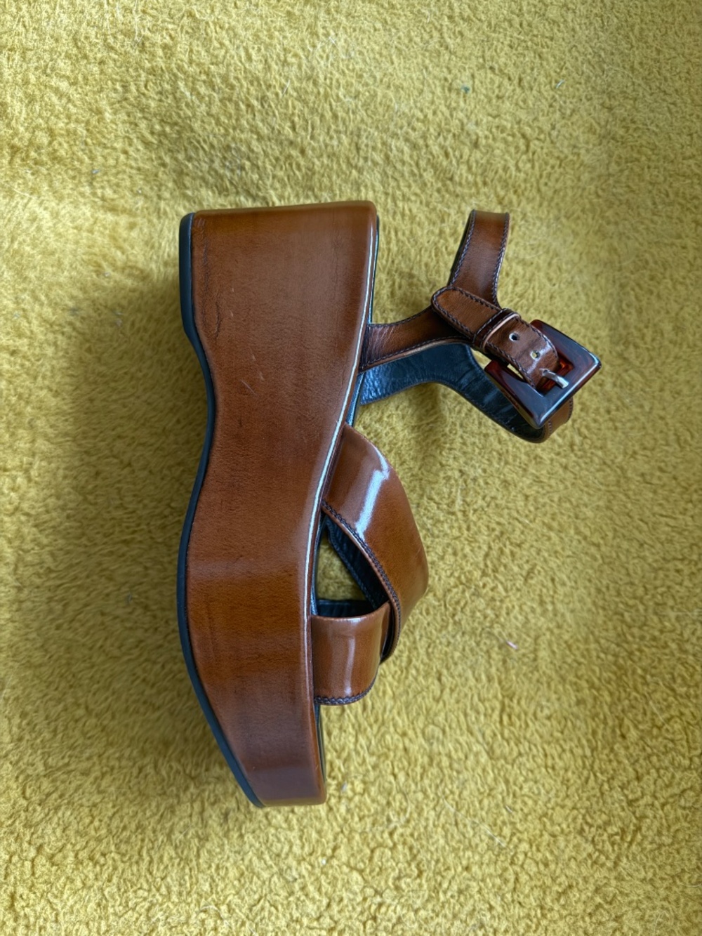 VINTAGE PRADA BROWN PATENT LEATHER PLATFORM SANDALS-US size 7.5 (EU 38) - Picture 9 of 9